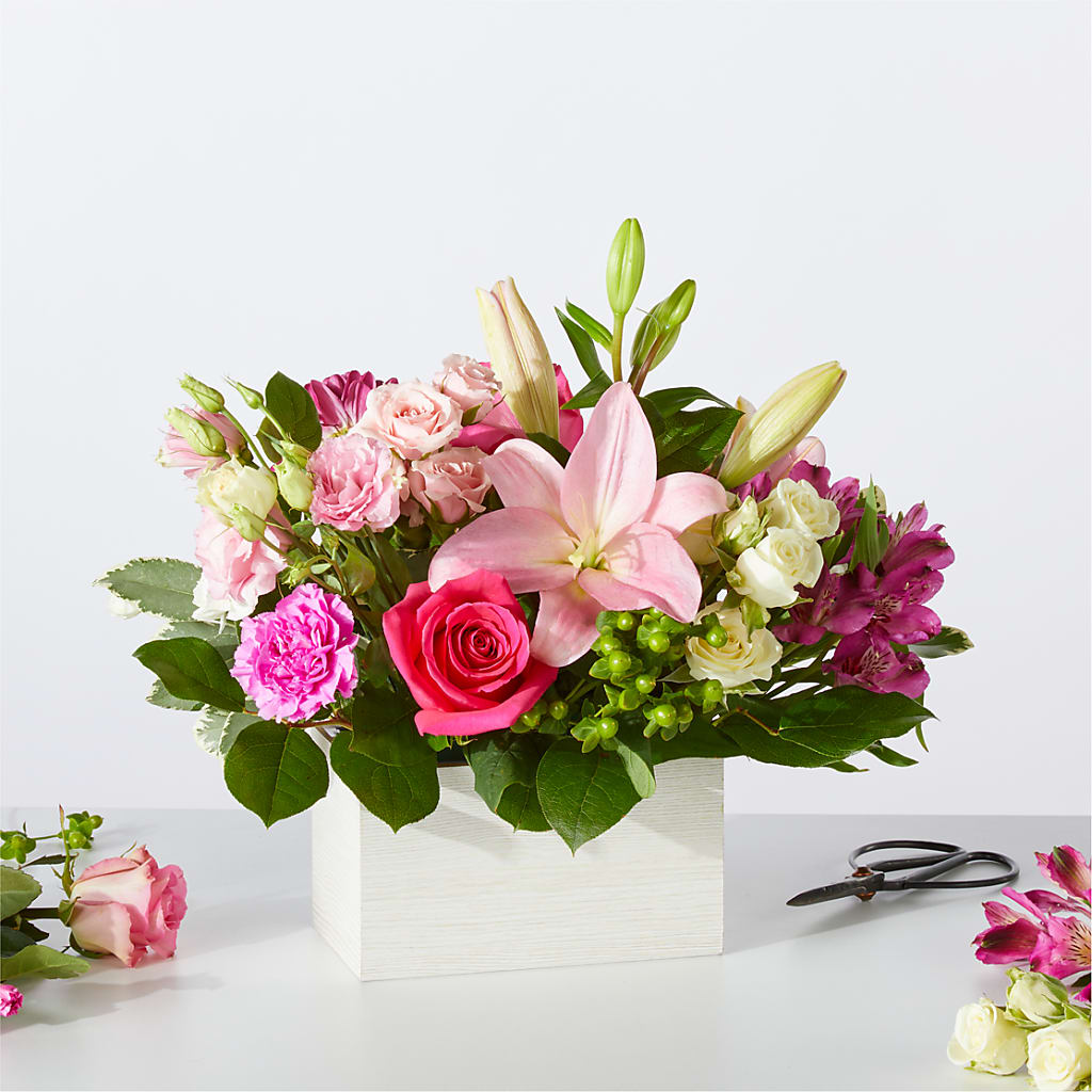 Sweetberry Box – A Florist Original – Diana Flowers, Passaic NJ