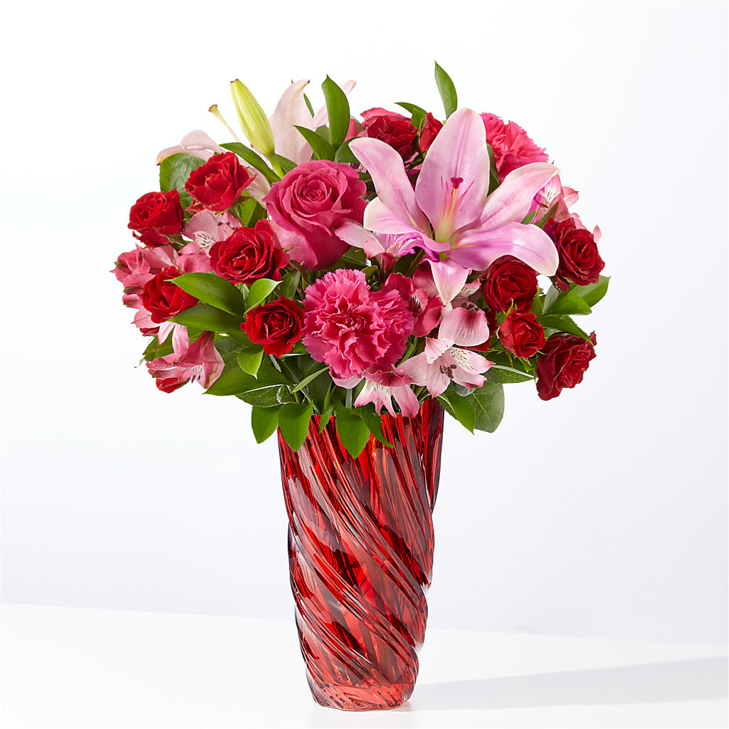 In Love Bouquet with Luxe Swirl Vase – Diana Flowers, Passaic NJ