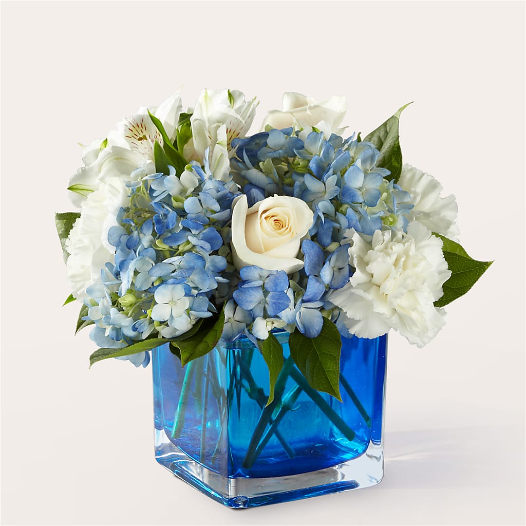 Soothing Waters Bouquet – Diana Flowers, Passaic NJ