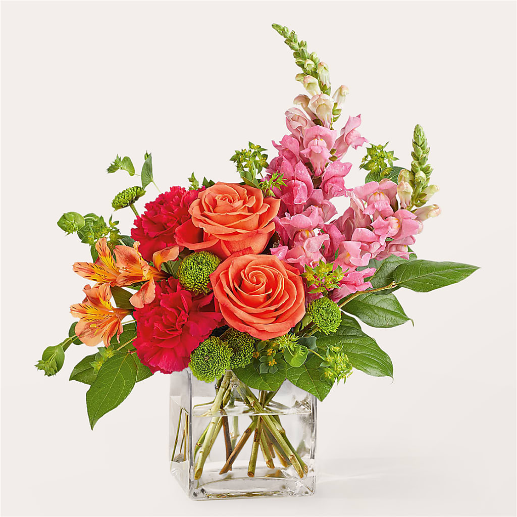 Cosmopolitan Bouquet – Diana Flowers, Passaic NJ