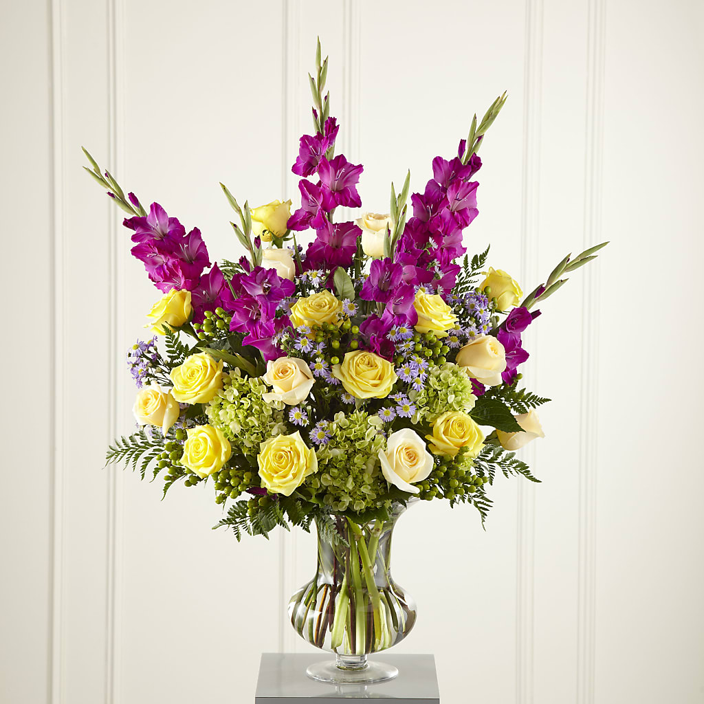 Loveliness Arrangement – Diana Flowers, Passaic NJ