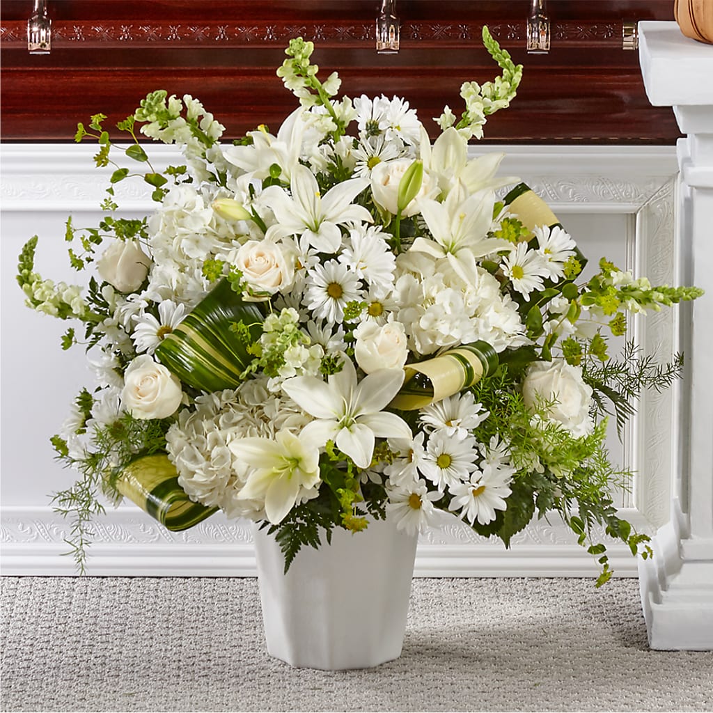 Thoughts of Tranquility Floor Basket – Diana Flowers, Passaic NJ