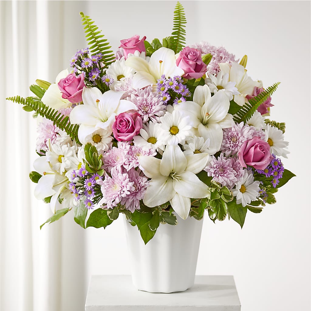 Warmest Thoughts Tabletop Basket – Diana Flowers, Passaic NJ