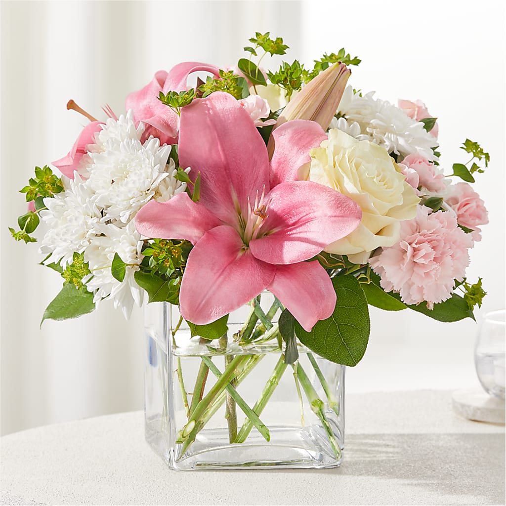 By Your Side Bouquet – Diana Flowers, Passaic NJ