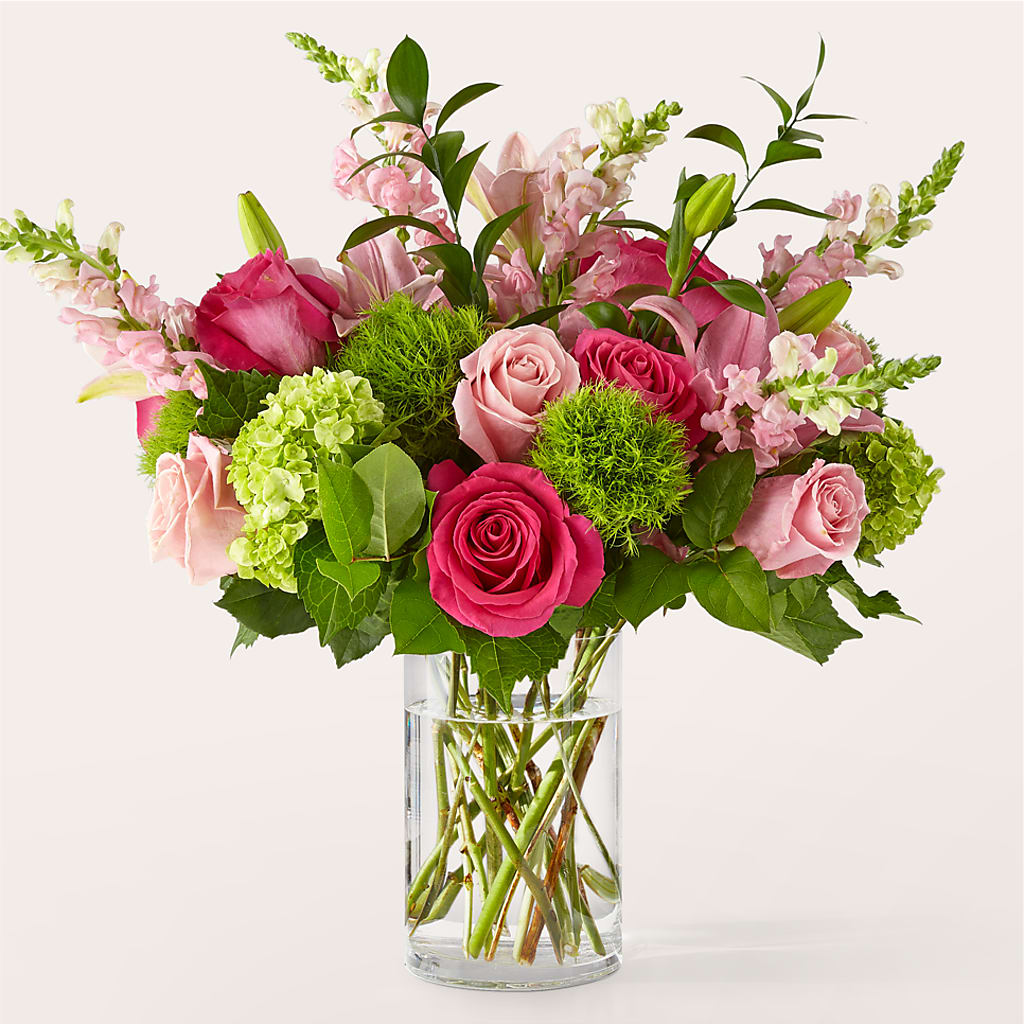 Fit for a Queen Luxury Bouquet – Diana Flowers, Passaic NJ