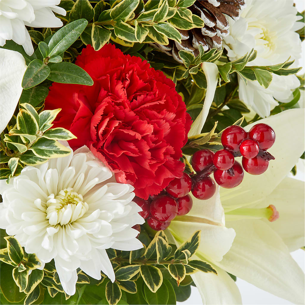 Festive Moments Tree –  Diana Flowers, Passaic NJ