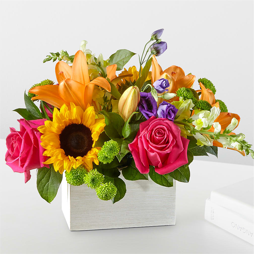 Best Day Box Bouquet –  Diana Flowers, Passaic NJ