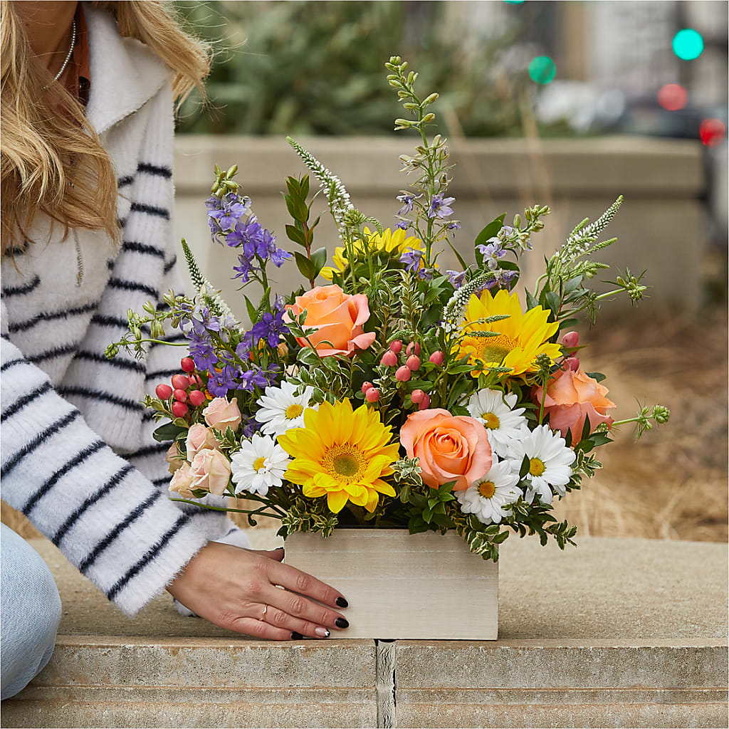 The Good Life Bouquet –  Diana Flowers, Passaic NJ
