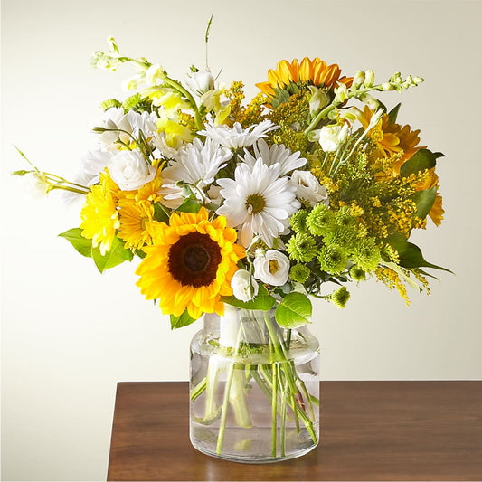 Hello Sunshine Bouquet –  Diana Flowers, Passaic NJ