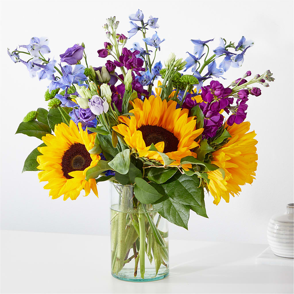 Catching Rays Bouquet –  Diana Flowers, Passaic NJ