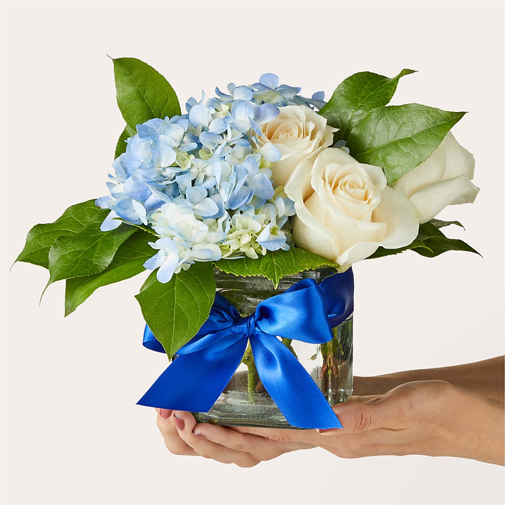 Sky Blue Delight Bouquet –  Diana Flowers, Passaic NJ