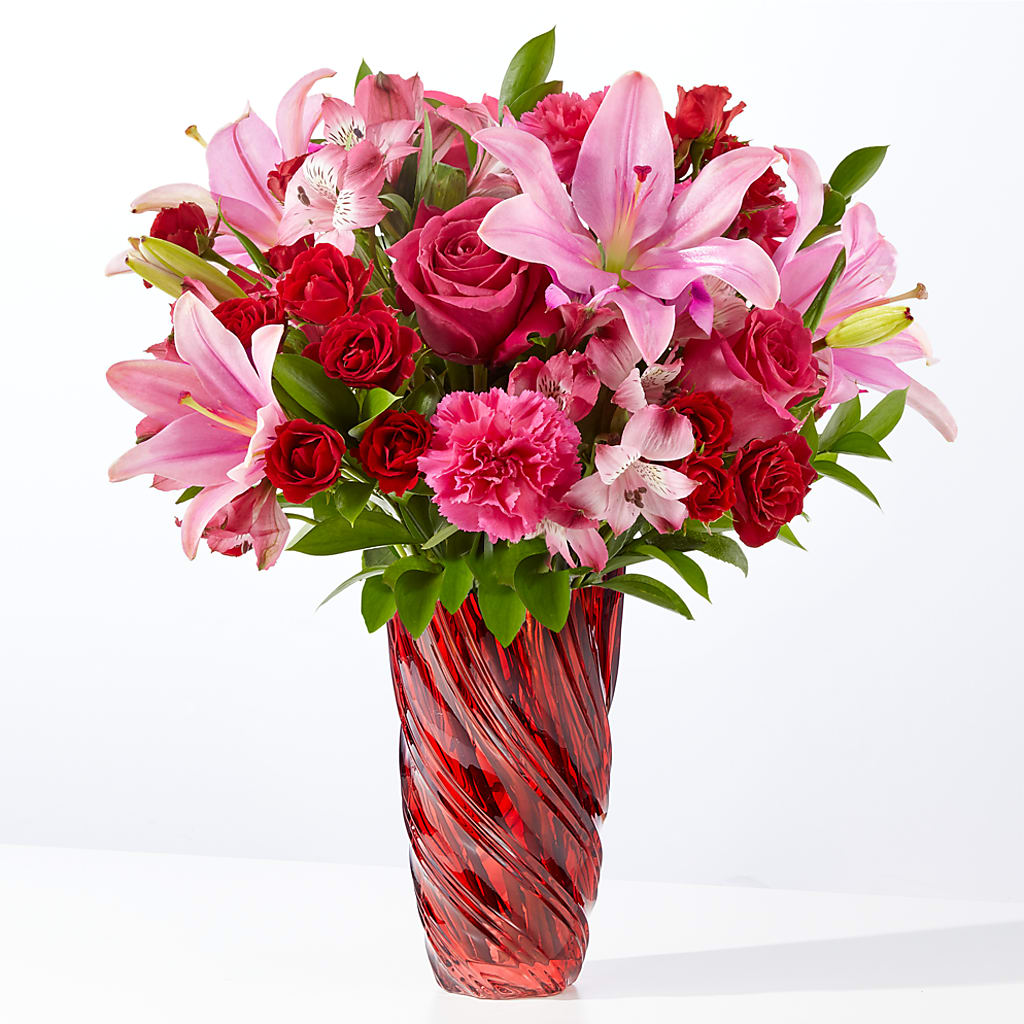 In Love Bouquet with Luxe Swirl Vase –  Diana Flowers, Passaic NJ