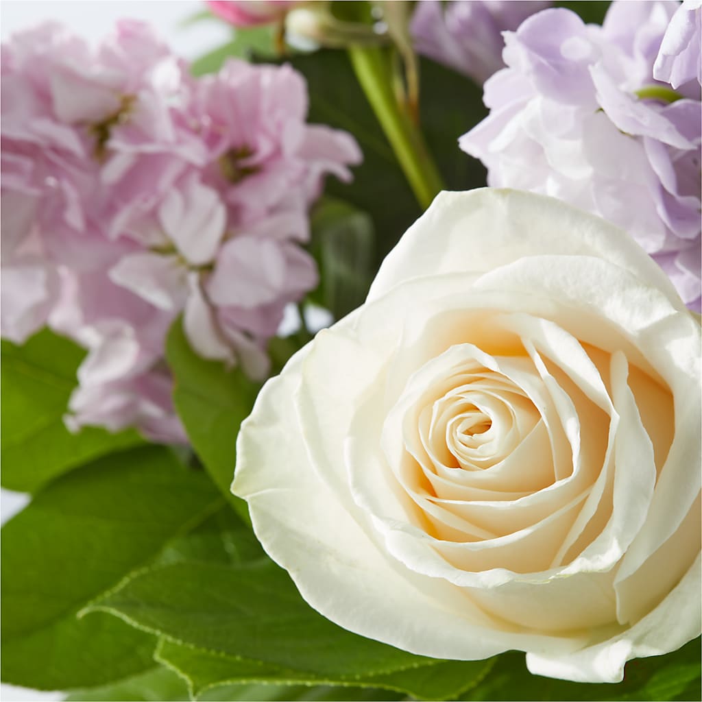 Springtime Spritz Bouquet –  Diana Flowers, Passaic NJ