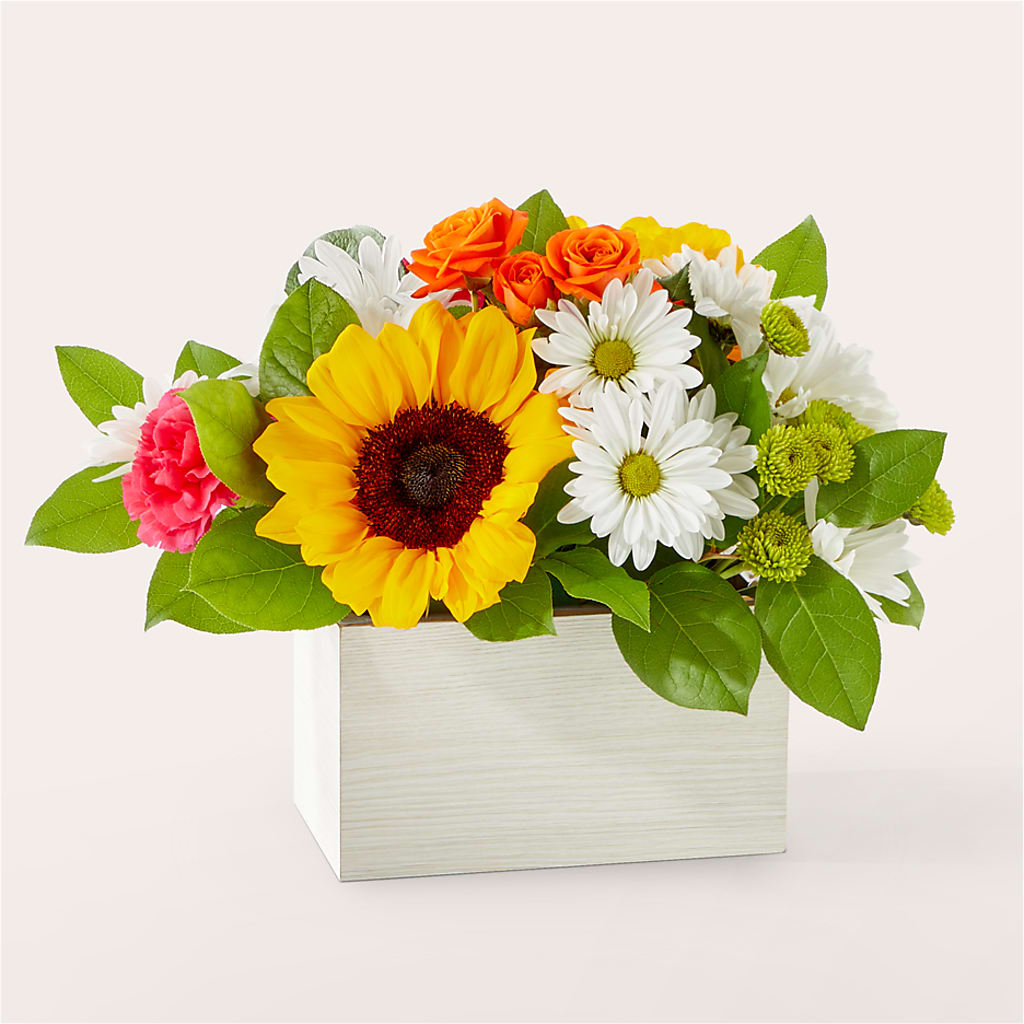 Sun-drenched Blooms Box Bouquet –  Diana Flowers, Passaic NJ