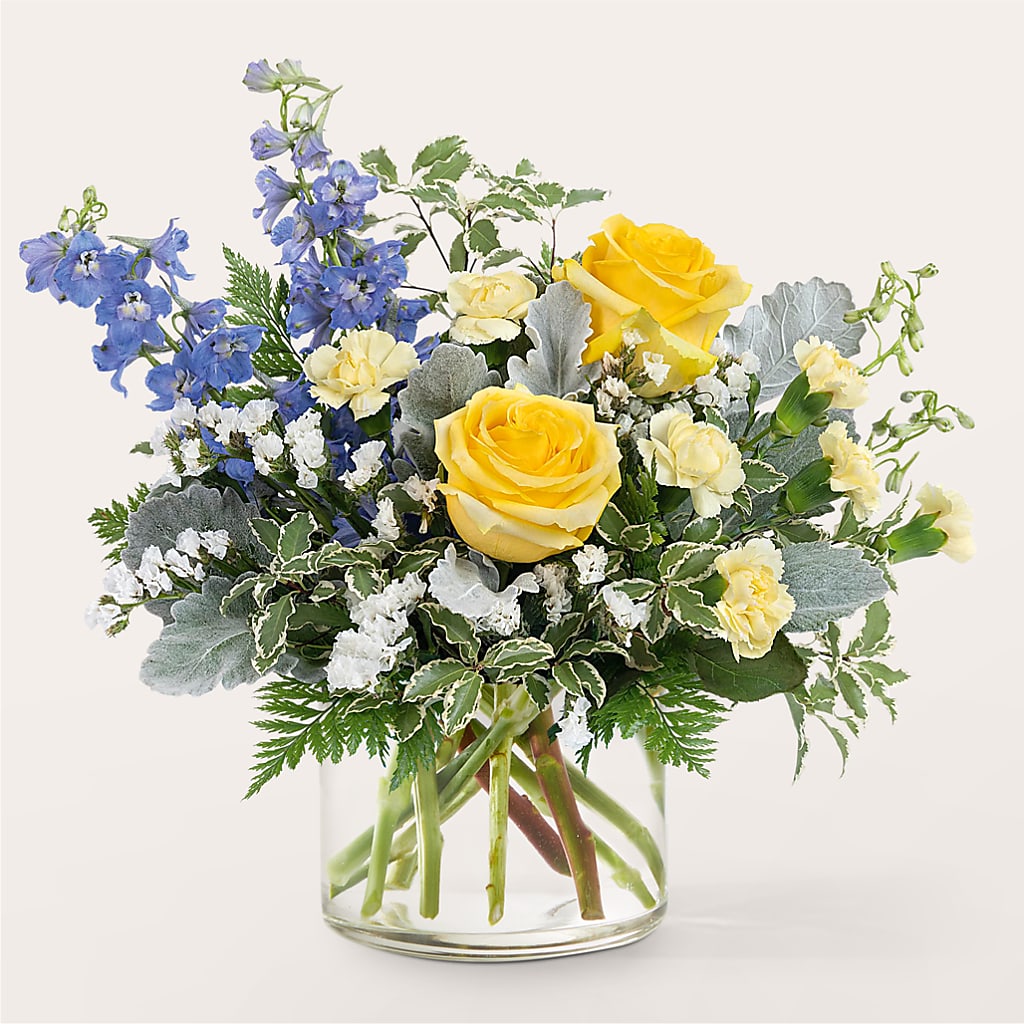 Butterfly Wings Bouquet –  Diana Flowers, Passaic NJ