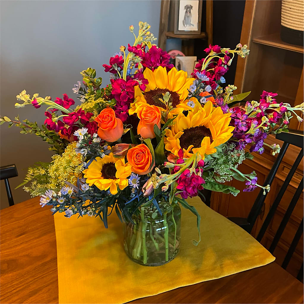 Rays of Life Bouquet –  Diana Flowers, Passaic NJ