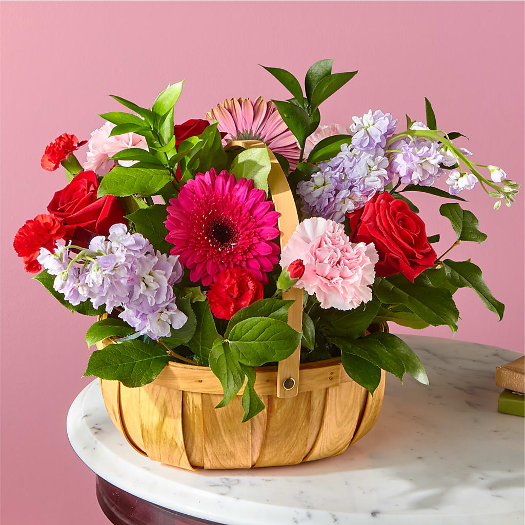 Pink Picnic Basket –  Diana Flowers, Passaic NJ