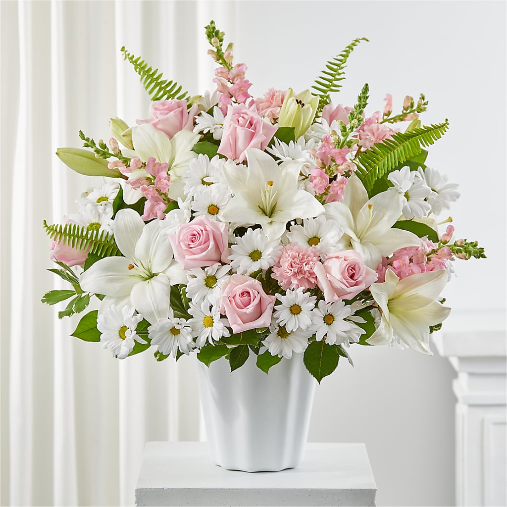 Soft Touch Tabletop Basket –  Diana Flowers, Passaic NJ