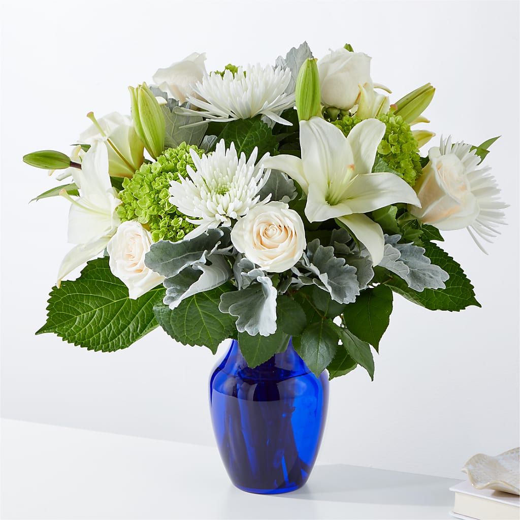 Snowy Dreams Bouquet –  Diana Flowers, Passaic NJ