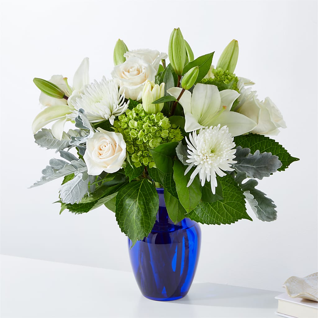 Snowy Dreams Bouquet –  Diana Flowers, Passaic NJ
