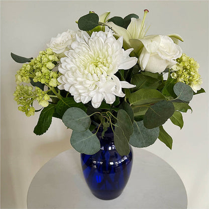Snowy Dreams Bouquet –  Diana Flowers, Passaic NJ