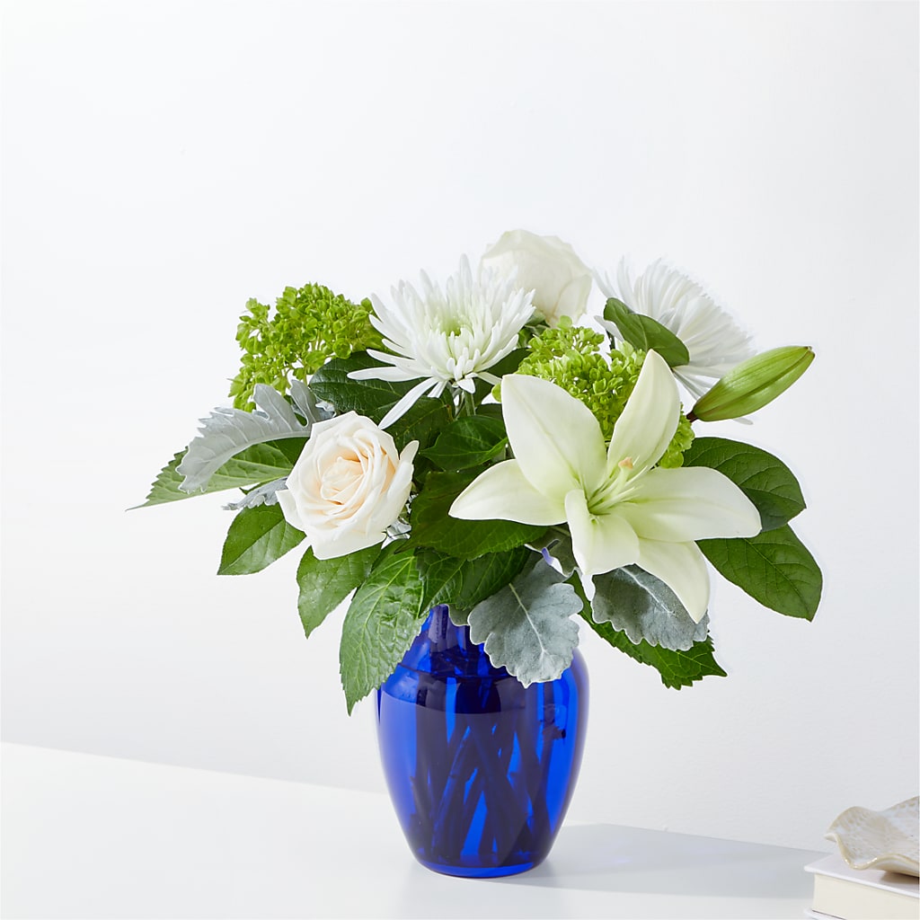 Snowy Dreams Bouquet –  Diana Flowers, Passaic NJ