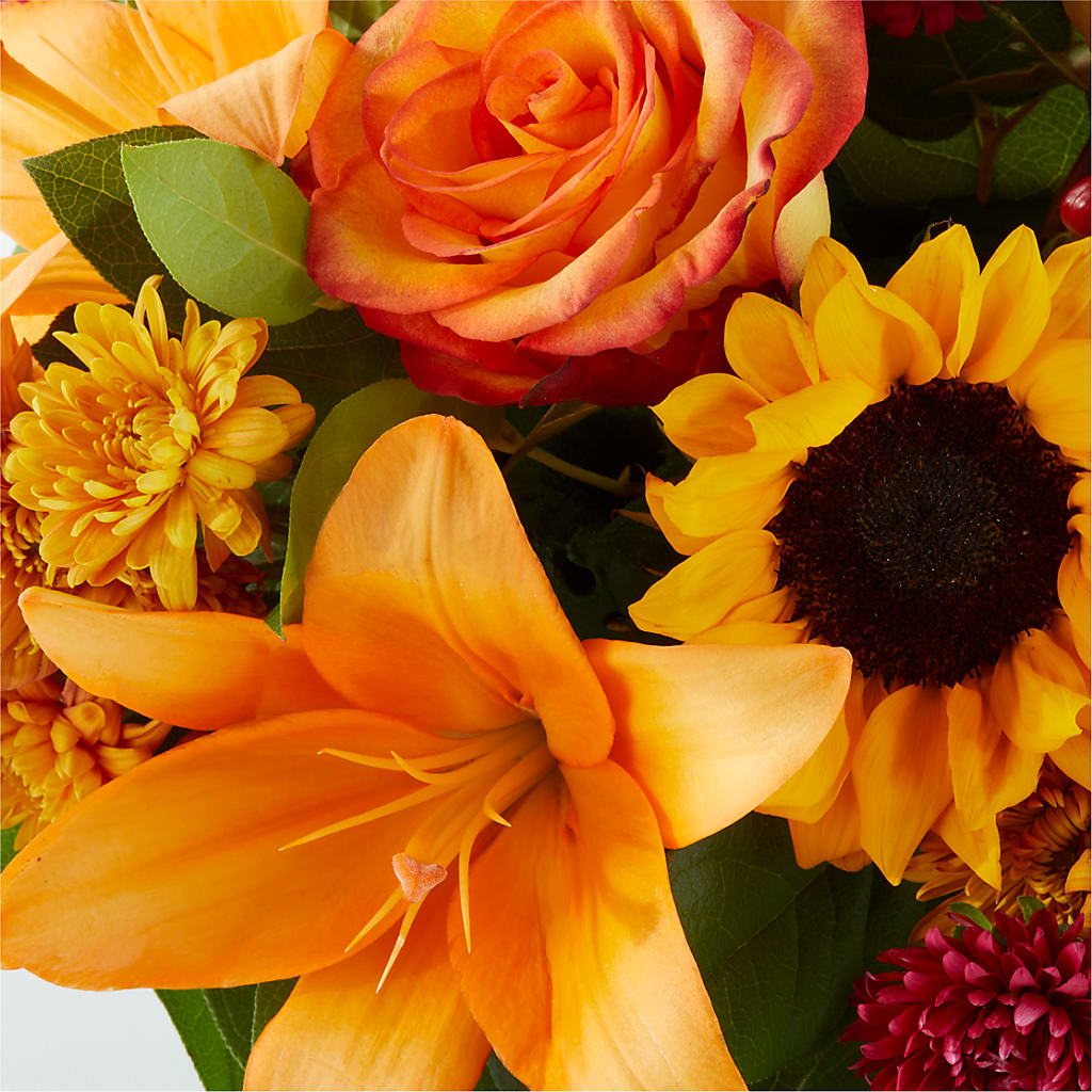 Grateful Centerpiece –  Diana Flowers, Passaic NJ