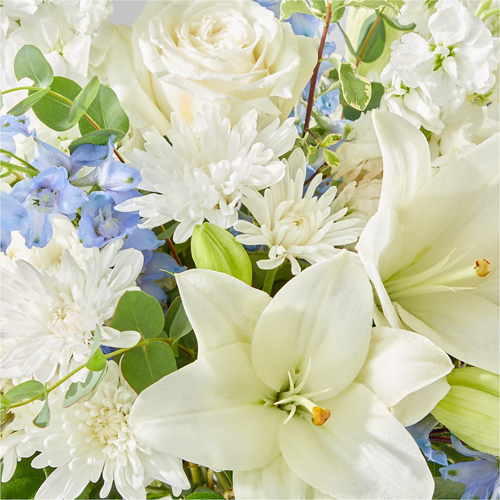 Peace of Mind Bouquet –  Diana Flowers, Passaic NJ