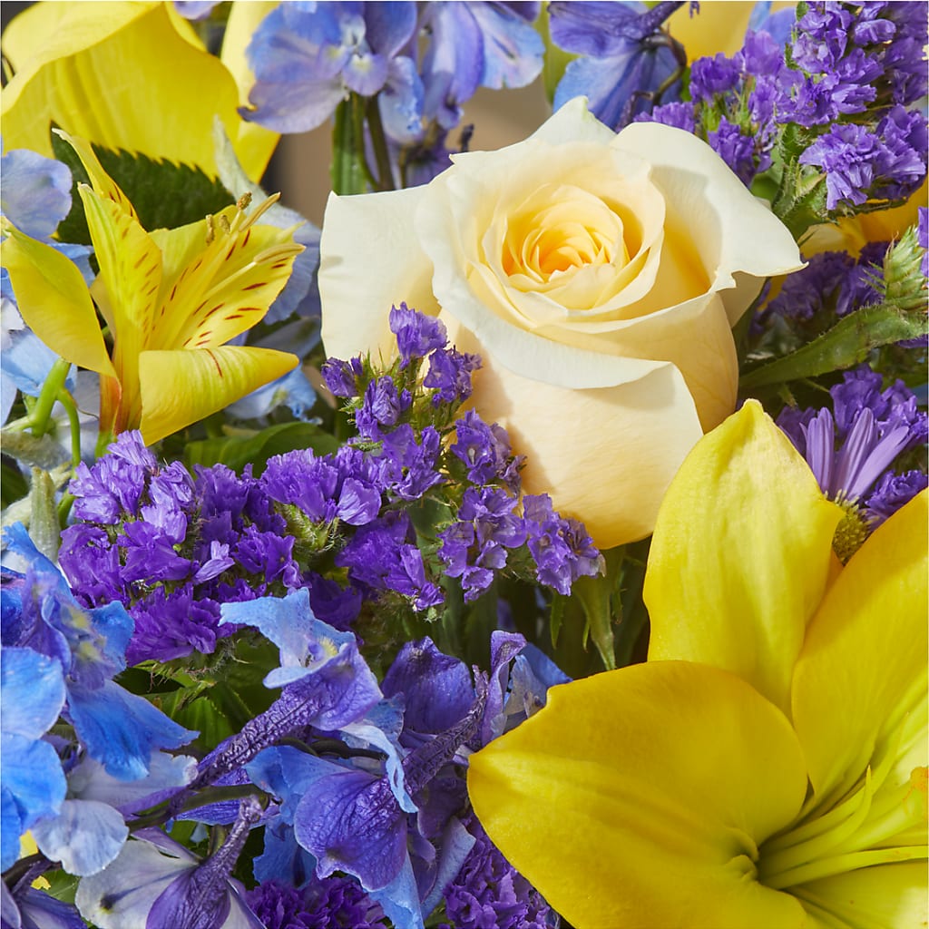 Limoncello Bouquet –  Diana Flowers, Passaic NJ