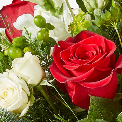 Deck the Halls Bouquet –  Diana Flowers, Passaic NJ