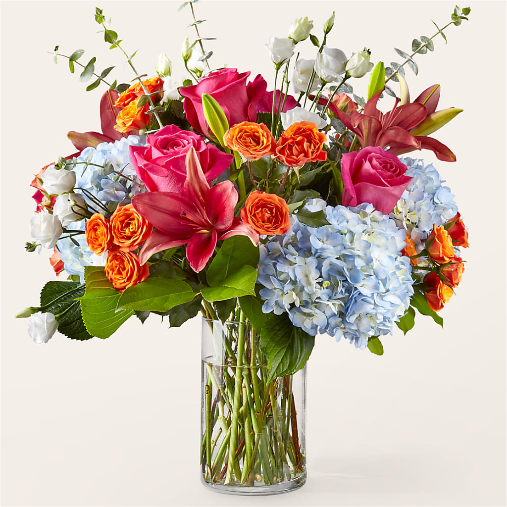 Awestruck Luxury Bouquet –  Diana Flowers, Passaic NJ