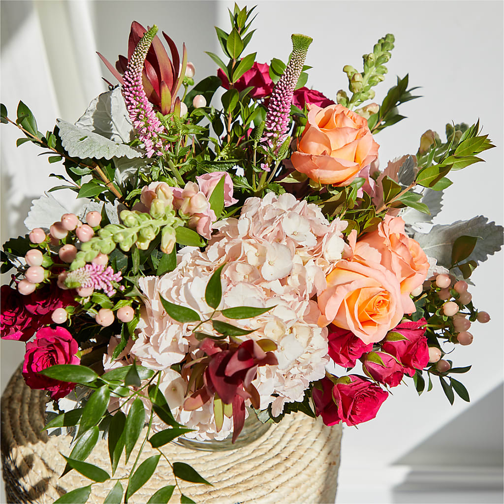 Glitz & Glam Bouquet –  Diana Flowers, Passaic NJ