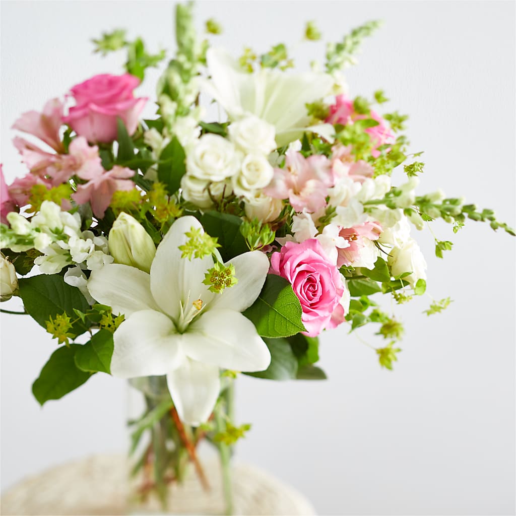 Fondly Bouquet –  Diana Flowers, Passaic NJ