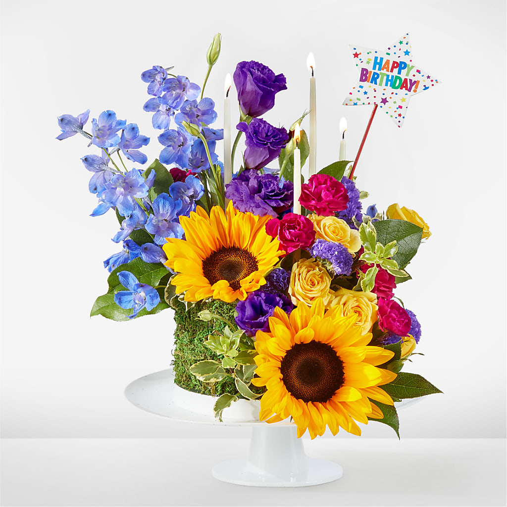 Star of the Day Floral Cake –  Diana Flowers, Passaic NJ
