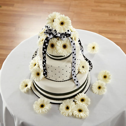 Simple Sophistication Cake Décor –  Diana Flowers, Passaic NJ