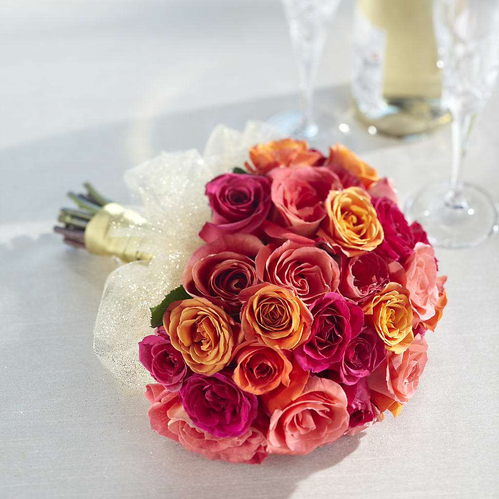 Sweet Roses Bouquet –  Diana Flowers, Passaic NJ