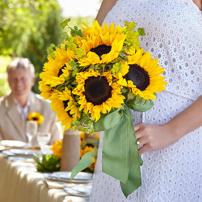 Free Spirit Bouquet –  Diana Flowers, Passaic NJ