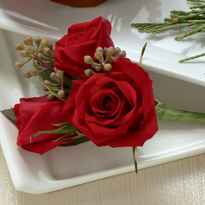 Red Spray Rose Boutonniere –  Diana Flowers, Passaic NJ